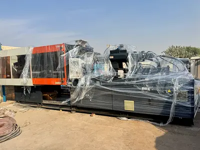 Used Large Injection Molding Machine - Industrial Production Unit