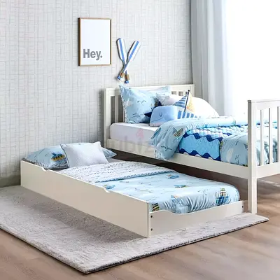 Trundle bed with brand new mattress