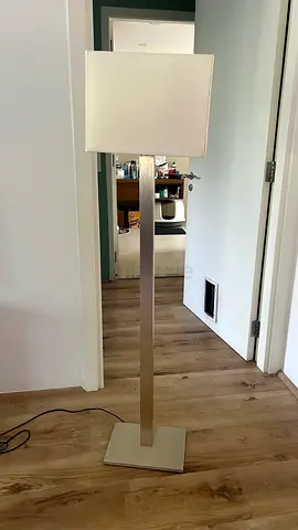 Free Floor Lamp