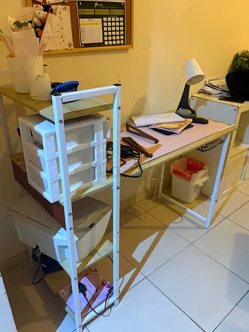 Amazon desk for sale perfect condition used like new