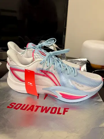 Li-ning Shining 3