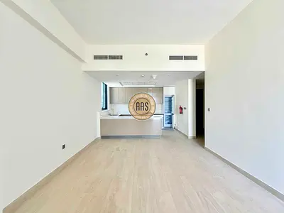 Ready 2BHK•Corner Unit With U-Shape Kitchen•Chiller Free•High Floor