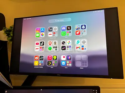 24 inch QHD 2K IPS Dell P2425DE - 100Hz USB-C 90W Hub Monitor