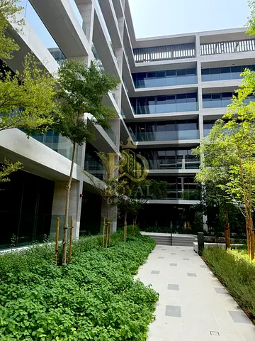 BEST PRICE IN THE MARKET |LUXURY 2-BEDROOM APARTMENTPREMIUM FINISHES | PRIME LOCATION | FREEHOLD OW