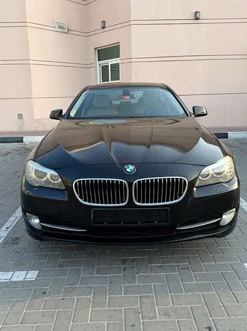 2013 BMW 5-Series 520i M Sport 4 cylinder.GCC Specs. Well maintained. Very clean. Original paint.