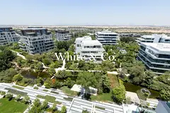 Dual View - 2 Bed + Maids - VOT