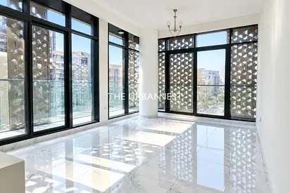 Vacant Now | With Balcony | Prime Location