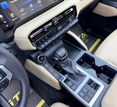 2026 Toyota PRADO — миниатюра 16
