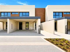 PREMIUM TH | FAMILY COMMUNITY | LUXURY LIVING