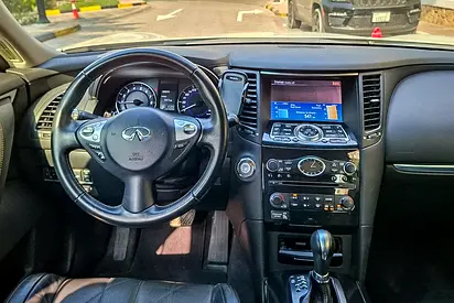 صورة 10 لـ 2020 Infiniti QX70