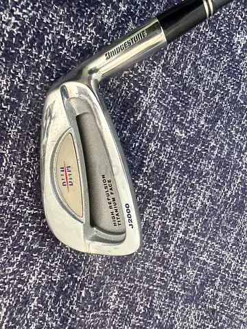 Used Bridgestone J2000 High Repulsion Titanium Face Golf Iron