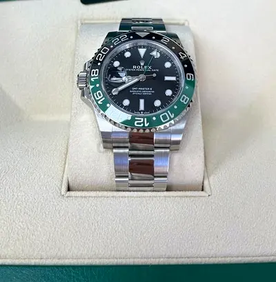 Rolex GMT-Master II With A Green And Black Bezel SPRITE 1.1