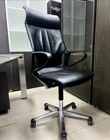 Wilkhahn office chair
