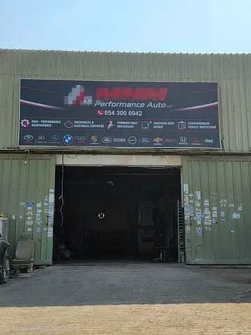 TURNKEY AUTO GARAGE For Sale - كراج سيارات متكامل للبيع