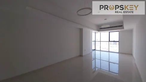 Chiller Free || 2BHK || Close Kitchen || Floor To Ceilings Window || Pet Allow