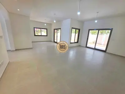 Luxurious Huge 3bhk Villa Available With Maids Room