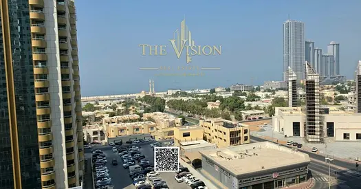 1-Bedroom Apartment – ​​Living Room – Sea View – Closed Kitchen
