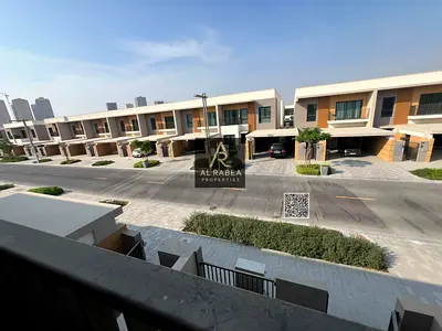 فيلا اول ساكن للبيع + سعر تنافسي + يجمع بين الراحه و الفخامه + مزايا حصرية