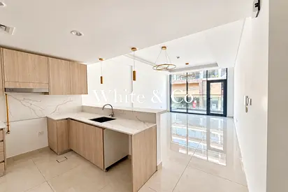 Spacious | New Building | Next to Mall