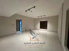 Three-bedroom apartment with a living room and balcony, open view, excellent size, plus a storage ro