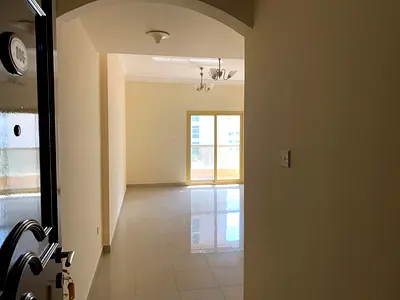 شقة غرفه وصاله للايجار السنوي مميزة بموقع حيوي في منطقة القاسمية، بتصميم عملي ومساحة مناسبة للسكن العائلي أو للأفراد. مع باركن مجاني
