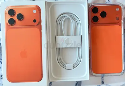iPhone 17 pro max 256 GB (orange) with Original box and charger -