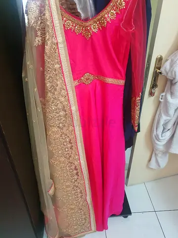 Pink embellished traditional long dress with gold dupatta - size approx M