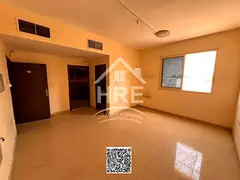 Studio a Separate Kitchen for rent Industrial2