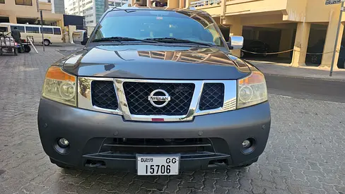 2011 Nissan ARMADA — фото 3