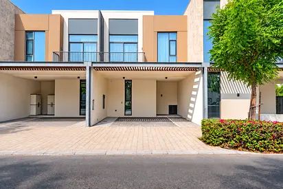 Modern 3 Bed| Family-Friendly Community| Furnished
