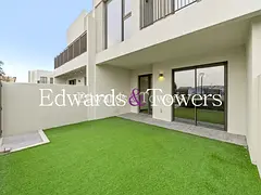 Park Facing | Well maintained | Ready to Move