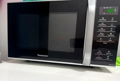 Panasonic Countertop Microwave - Good Working Condition