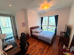 Exquisite 2 Bed Close To Metro Station