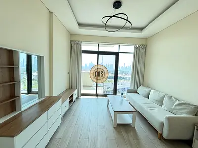Burjkhalifa view sami furniched studio availabel just 50k in 2 cheques
