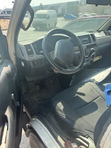 Toyota Hiace GL 2007 GCC Specs