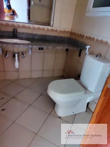 studio with parking and washroom,kitchen