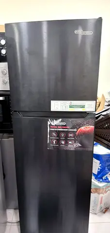 Super general fridge like new condition