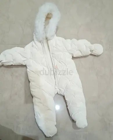White padded winter baby bunting suit with hood - size s