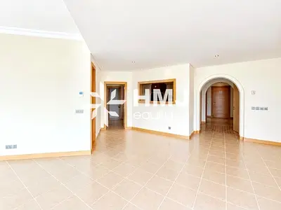 Unfurnished | Maids Room | Beach Side