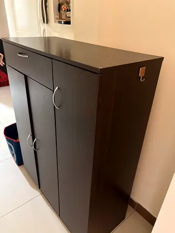 Dark brown3 door shoe storage cabinet w