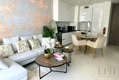 Furnished | Upgraded | Panoramic Skyline Views