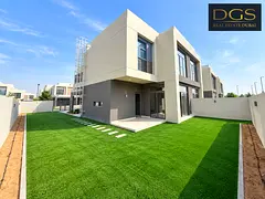 Exceptional 3BR | Corner Unit | Landcaped Garden