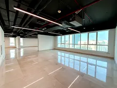 FULLY FITTED | VACANT | HIGH FLOOR | LAKE VIEW | OFFICE FOR SALE