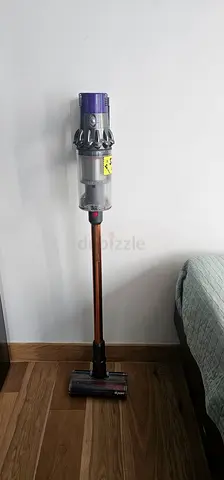 Dyson V8 Cordless Stick Vacuum Cleaner