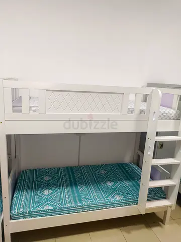 Female Bedspace