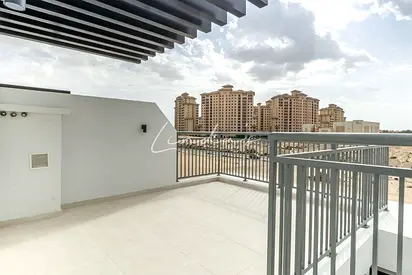 Corner Back Townhouse |Vacant |Prime Location