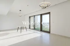 Corner | Bright Unit | Partial Sea View