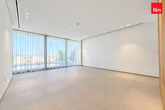 Burj Khalifa View | Spacious | Prime Location