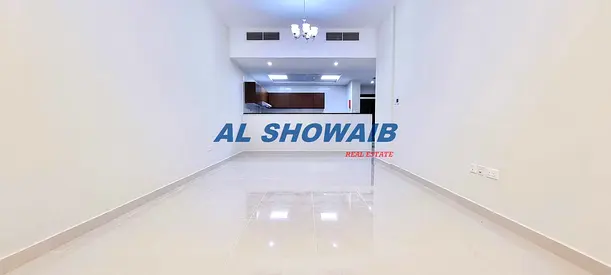 Spacious 1 Bhk Behind Burjuman Center