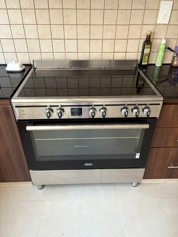 Terim 90 cm ceramic cooking range 5 hubs electric cooker slightly used